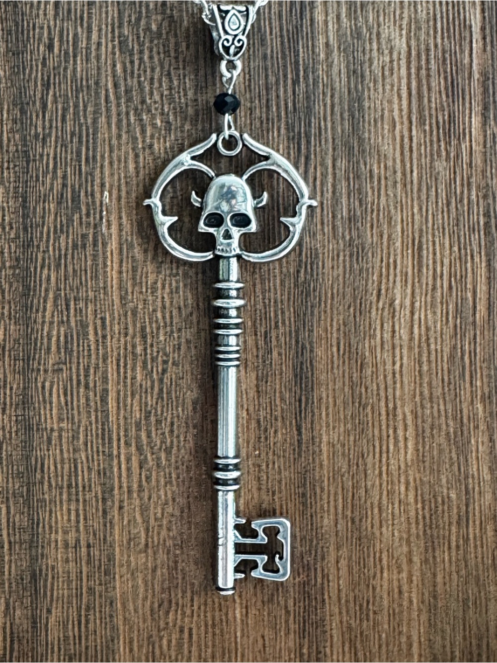 Silver tone Skeleton Skull Key Pendant Necklace chain 24”  key 4”